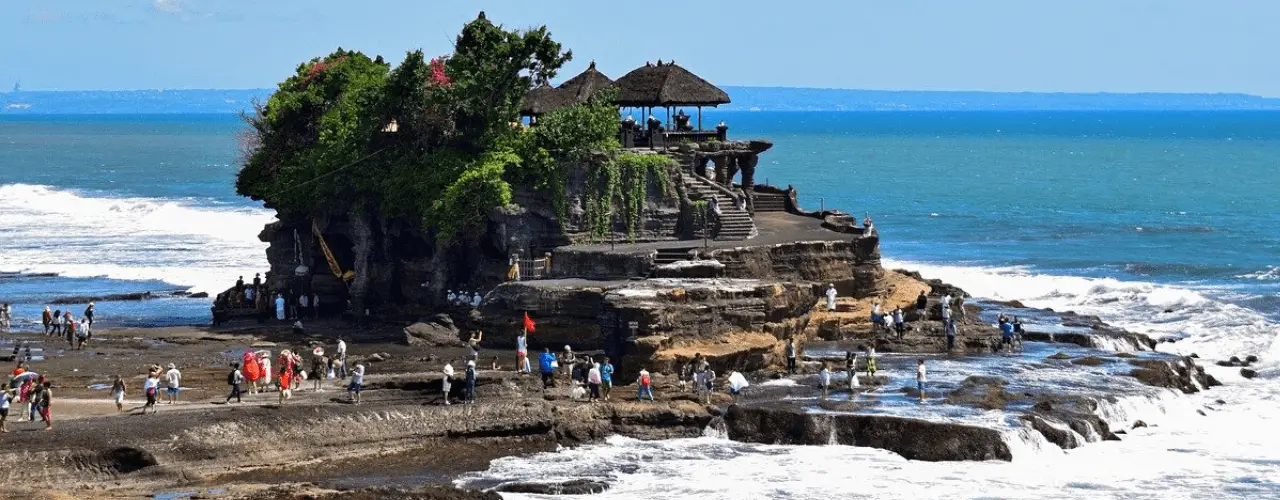 Tanah Lot Bali Tour